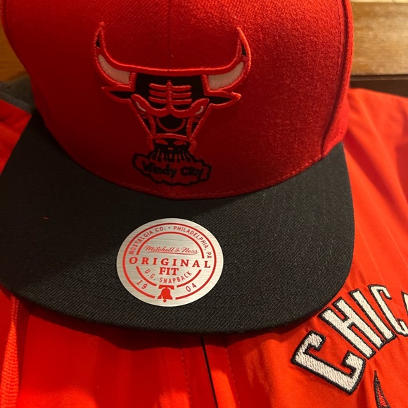 Reversible Chicago Bulls coat - Picture 4 of 6